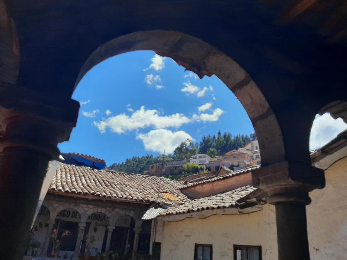 ホテル La Casa De Laura - Plaza クスコ エクステリア 写真