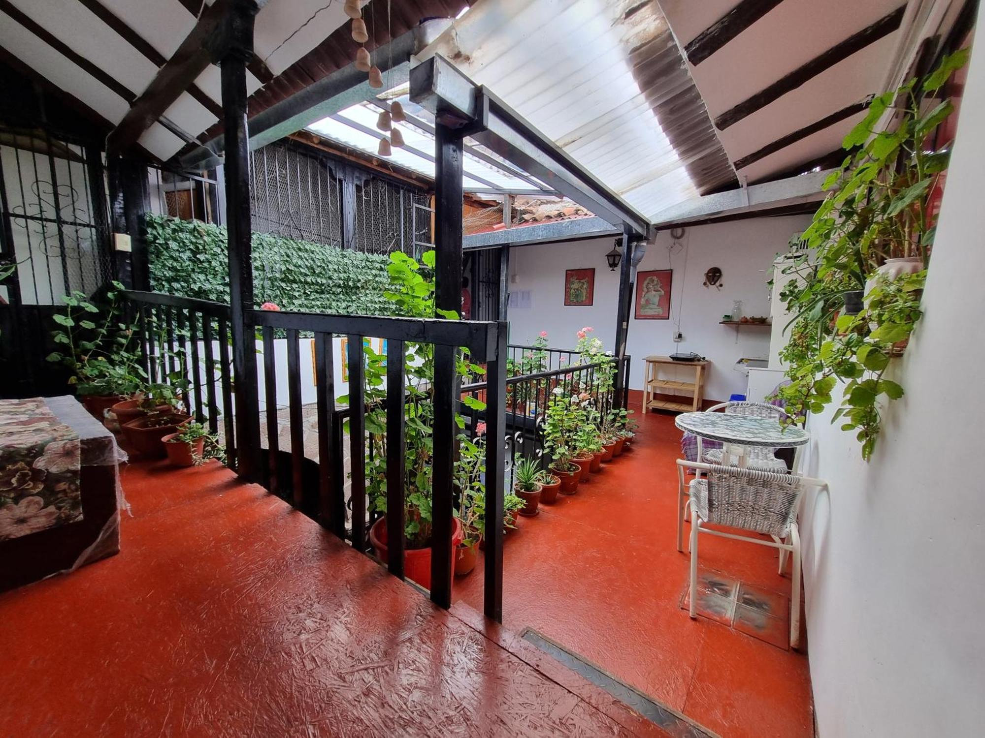 ホテル La Casa De Laura - Plaza クスコ エクステリア 写真
