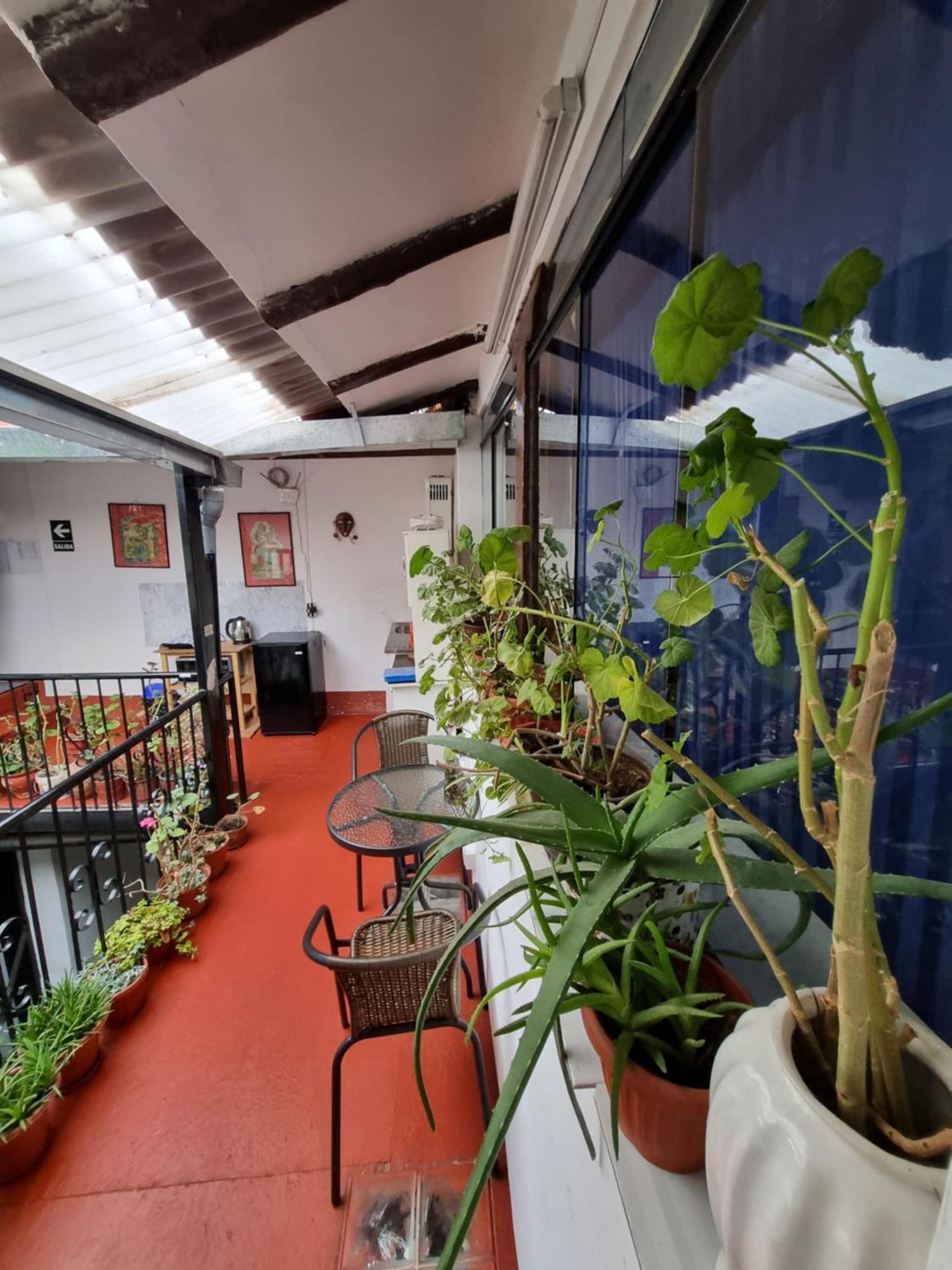 ホテル La Casa De Laura - Plaza クスコ エクステリア 写真